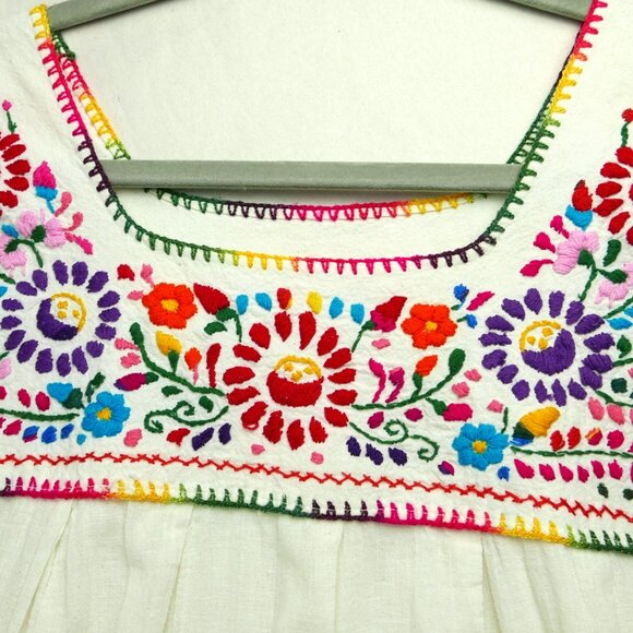 Mexican Peasant Shirt, Embroidered - Picture 5 of 6
